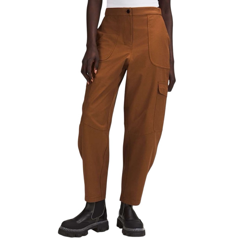 LULULEMON Light Utilitech High Rise Cargo Pocket Barrel Pants in roasted brown